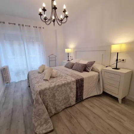 Moderno 143a Céntrico 3 By R2r *