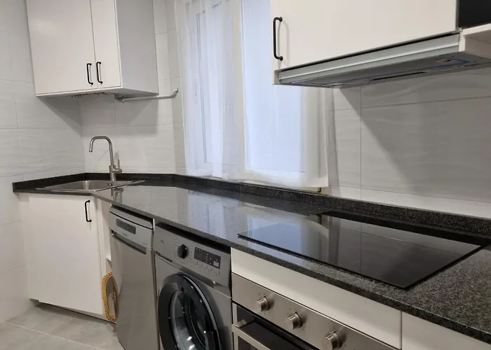 Moderno 143a Centrico 3 By R2r Gijón