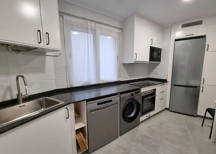 Moderno 143a Centrico 3 By R2r Gijón